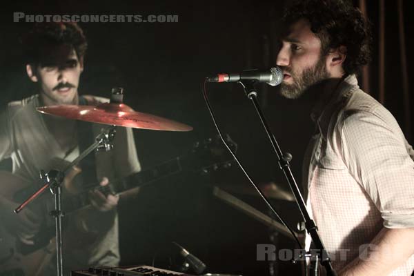 LOCAL NATIVES - 2010-02-17 - PARIS - La Maroquinerie - 